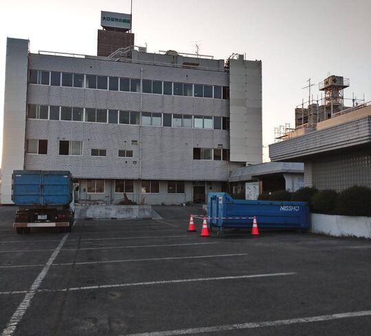 住み込みで解体工事を行う社員募集中の株式会社アネスト 年齢不問